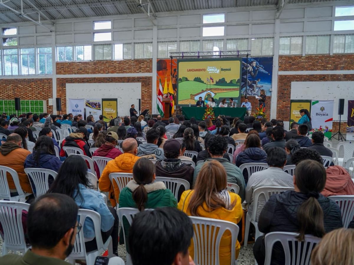 Inicia en Boyacá el programa que busca democratizar la ciencia entre los jóvenes
