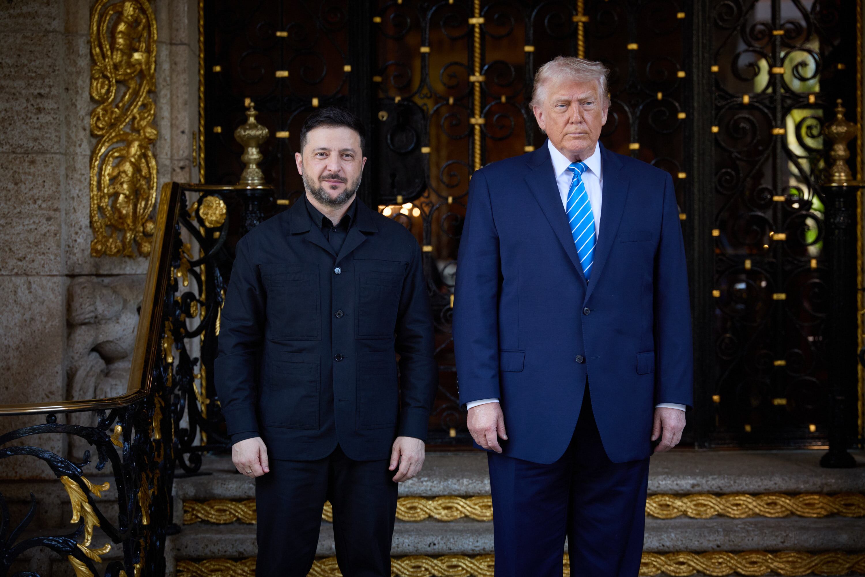 Volodimir Zelenski y Donald Trump. Foto: Ukranian Presidency / Handout/Anadolu via Getty Images)