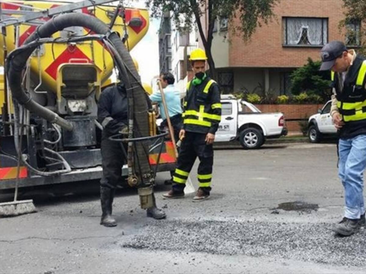Distrito pide ‘una mano’ a la Dian para llegada de máquinas tapahuecos