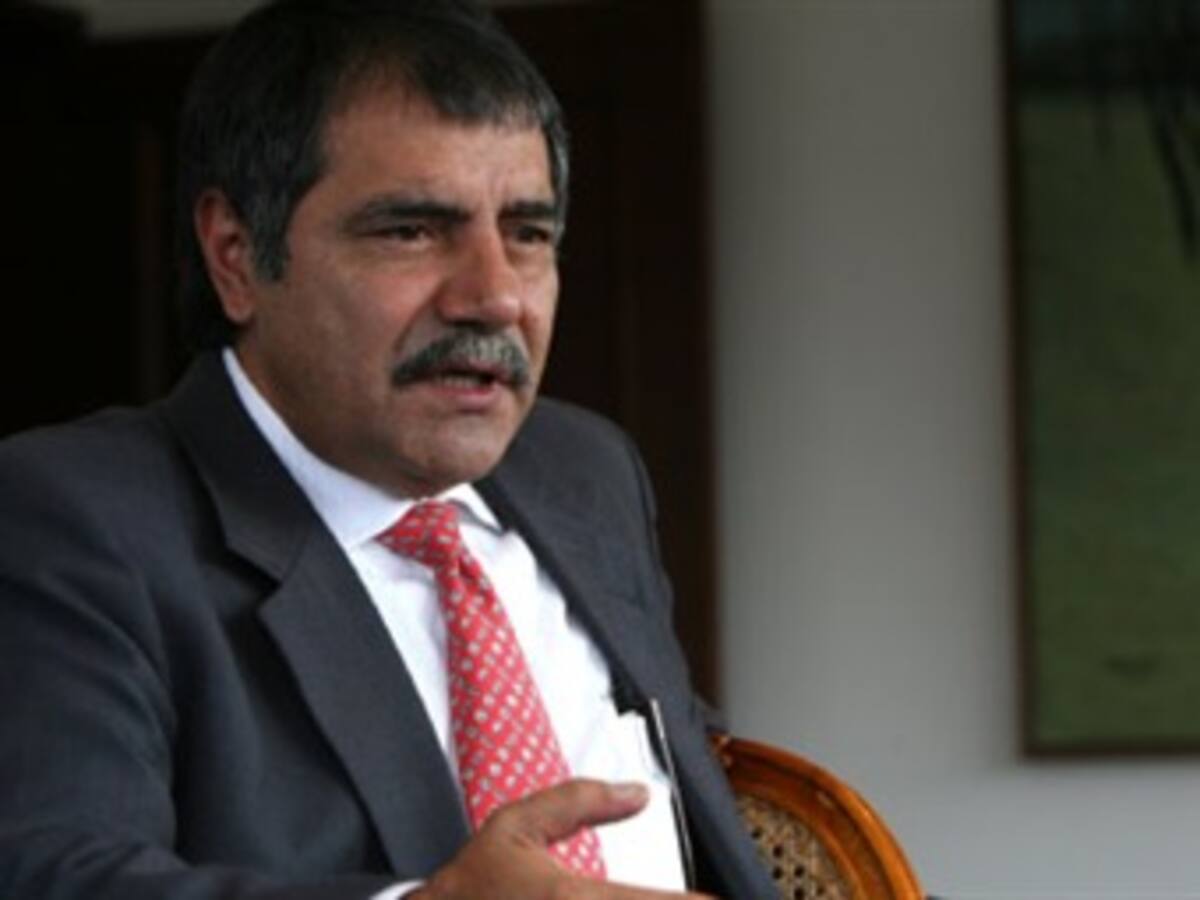Abren proceso de responsabilidad fiscal contra Andrés Uriel Gallego