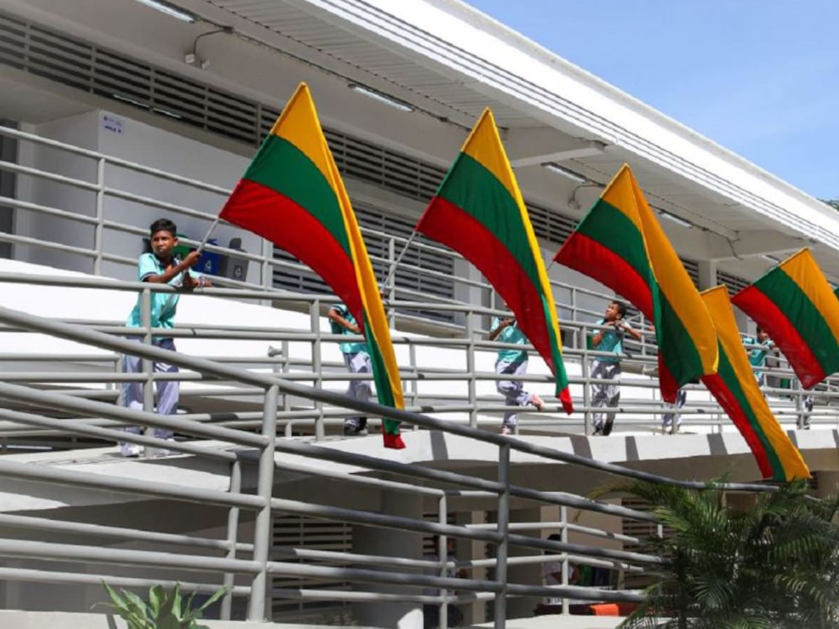 Institución Educativa de Mompox – Bolívar, celebra 60 años de trabajo
