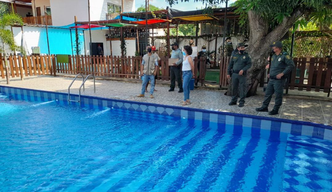 La institución acompaña a hoteles, centros recreacionales y balnearios para que acaten las medidas de seguridad y condiciones sanitarias