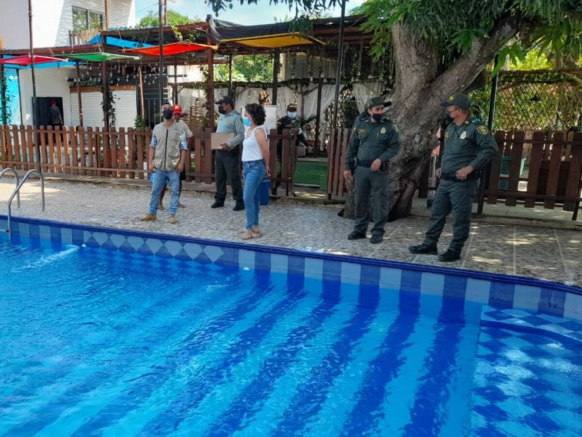 Piscinas que funcionan en Neiva, no cuentan con los llamados salvavidas