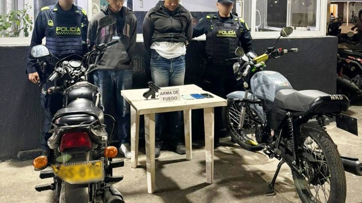 Capturados dos presuntos delincuentes tras hurtar a un ciudadano prendas de oro y un celular