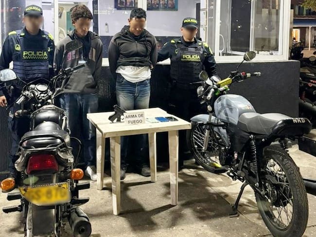 Capturados dos presuntos delincuentes tras hurtar a un ciudadano prendas de oro y un celular