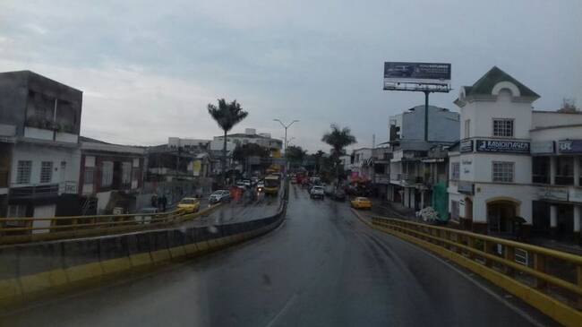 Todos los días Escuche la información local en Caracol Radio 5:45, 6:48, 7:48 y 8:45 a.m.