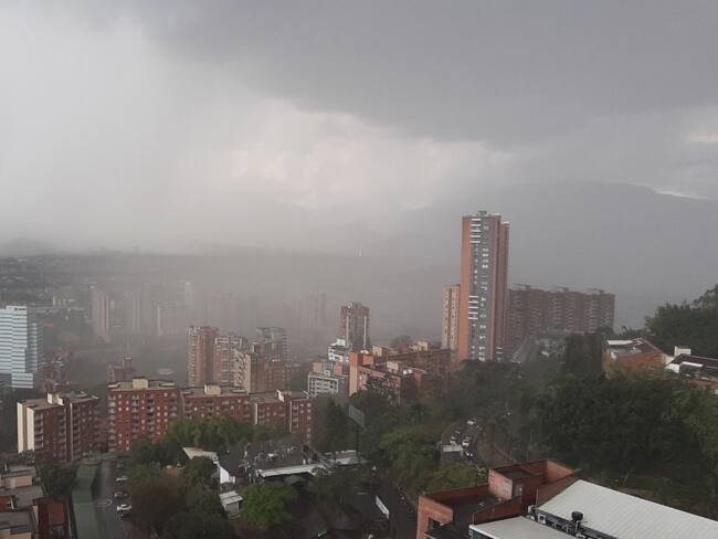 Segunda temporada de lluvia en Medellín se extenderá hasta diciembre
