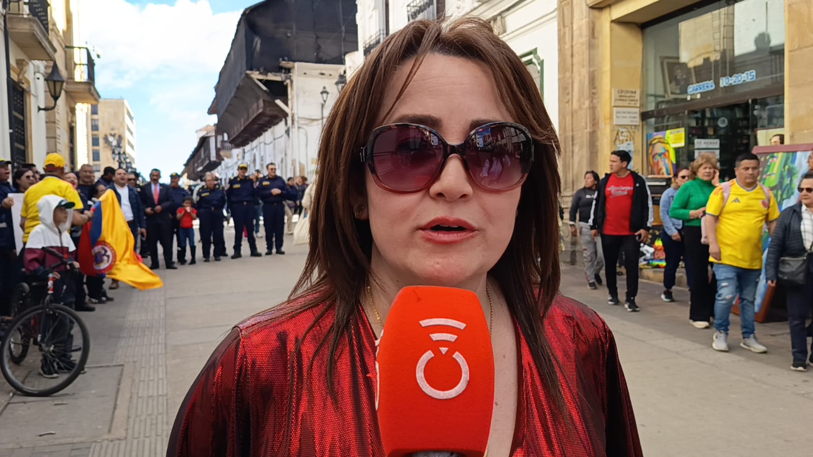 Johanna Silva, esposa del comandante del Cuerpo de Bomberos de Ventaquemada, Jairo Humberto Bolívar, quien fue agredido el pasado 13 de julio en Tunja / Foto: Caracol Radio.
