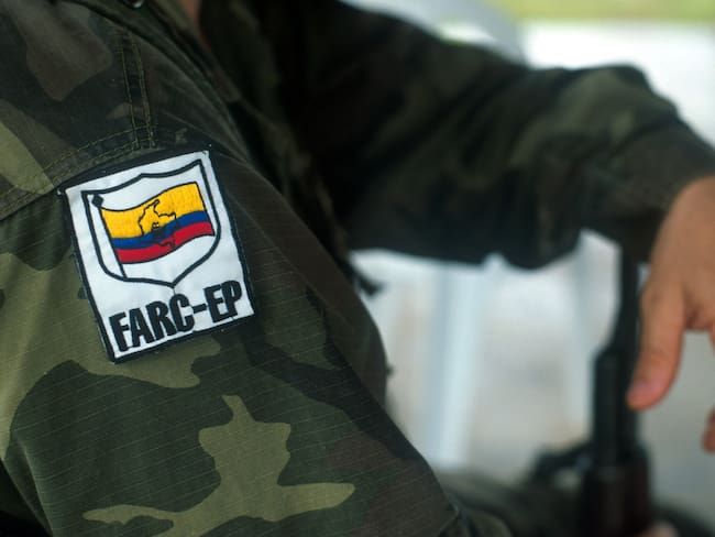 FISCALÍA SUSPENDIÓ ÓRDENES DE CAPTURA A 19 DISIDENTES DE LAS FARC