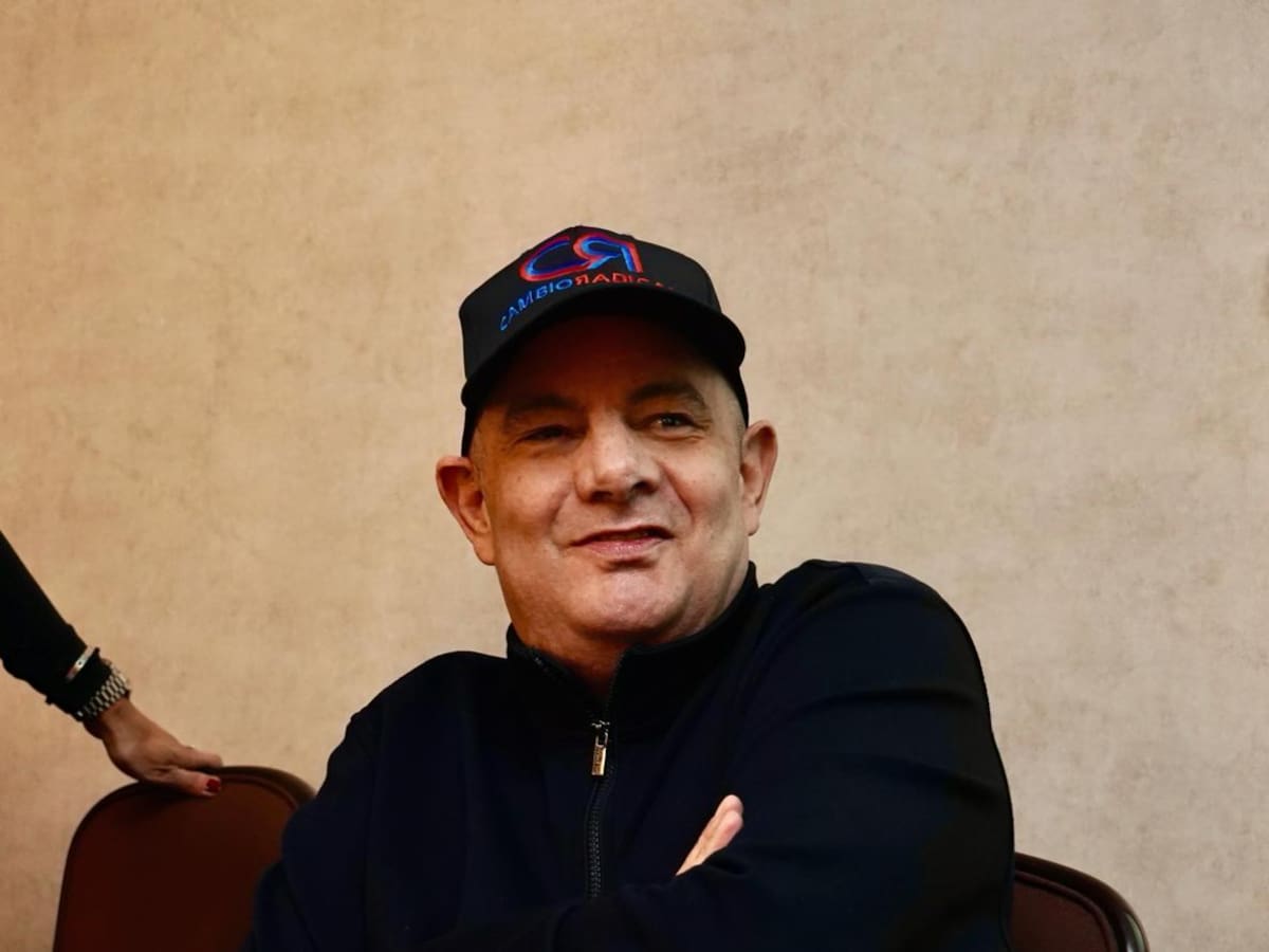 Vargas Lleras reaparece en el ruedo político: dirige reunión con bancada de Cambio Radical