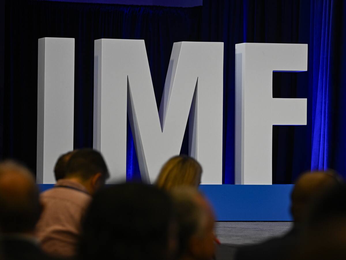 El Fondo Monetario Internacional reduce las proyecciones de crecimiento económico para Colombia