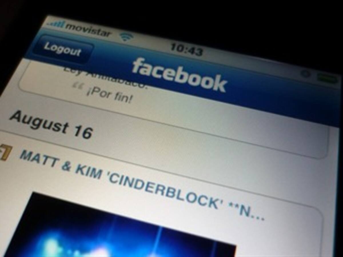 América Móvil lanza servicio de redes sociales con mensajes de texto y MMS
