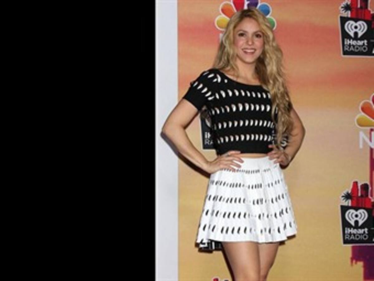 Shakira no encuentra el rumbo en la alfombra roja