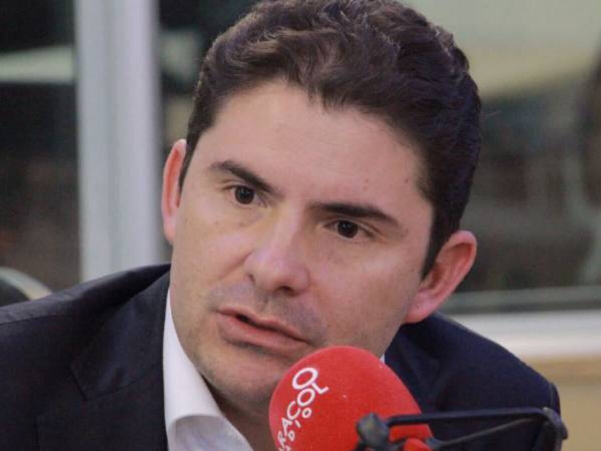 Si aceptan sus proposiciones, Cambio Radical apoyaría la JEP: Henao
