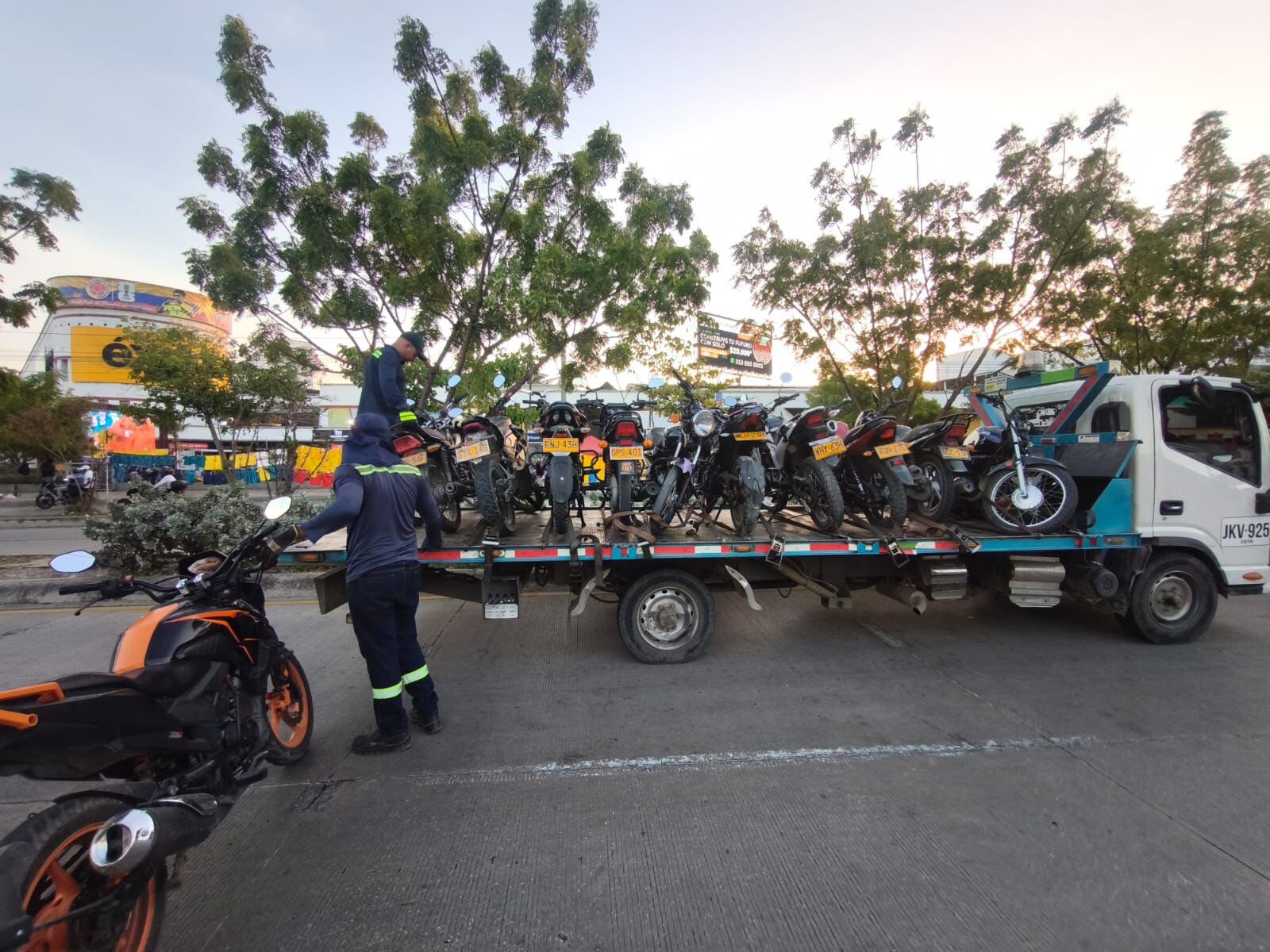 Motos inmovilizadas. // Alcaldía de Cartagena
