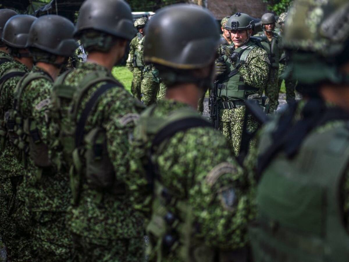 Colombia responde a Ecuador tras reclamo: FFMM han incautado más de 200 toneladas de cocaína