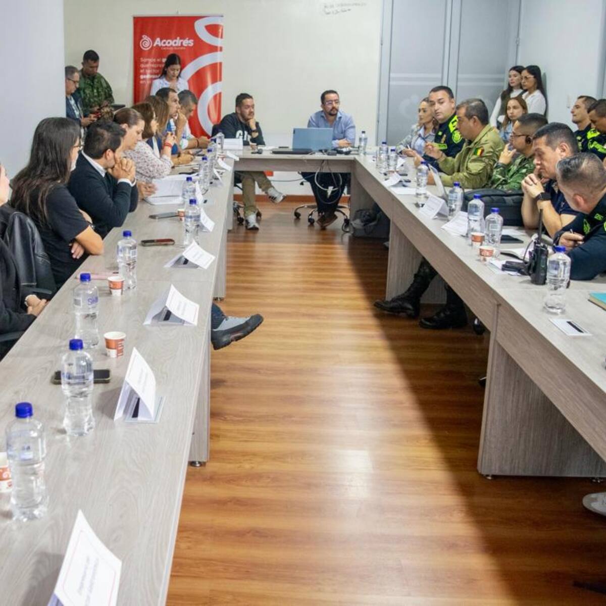 ¿Qué conclusiones dejó la mesa de seguridad entre gremios y autoridades en Quindío?