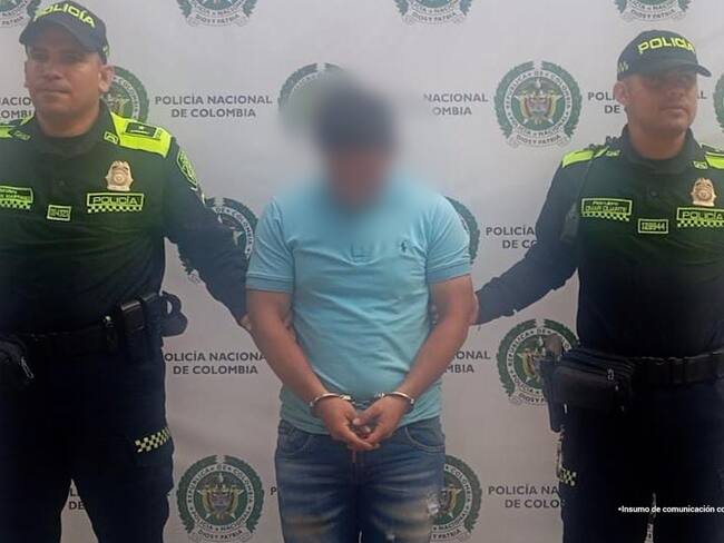 A prisión hombre que abusó de su hijastra de 8 años en Bogotá: la amenazaba con matar a sus familiares