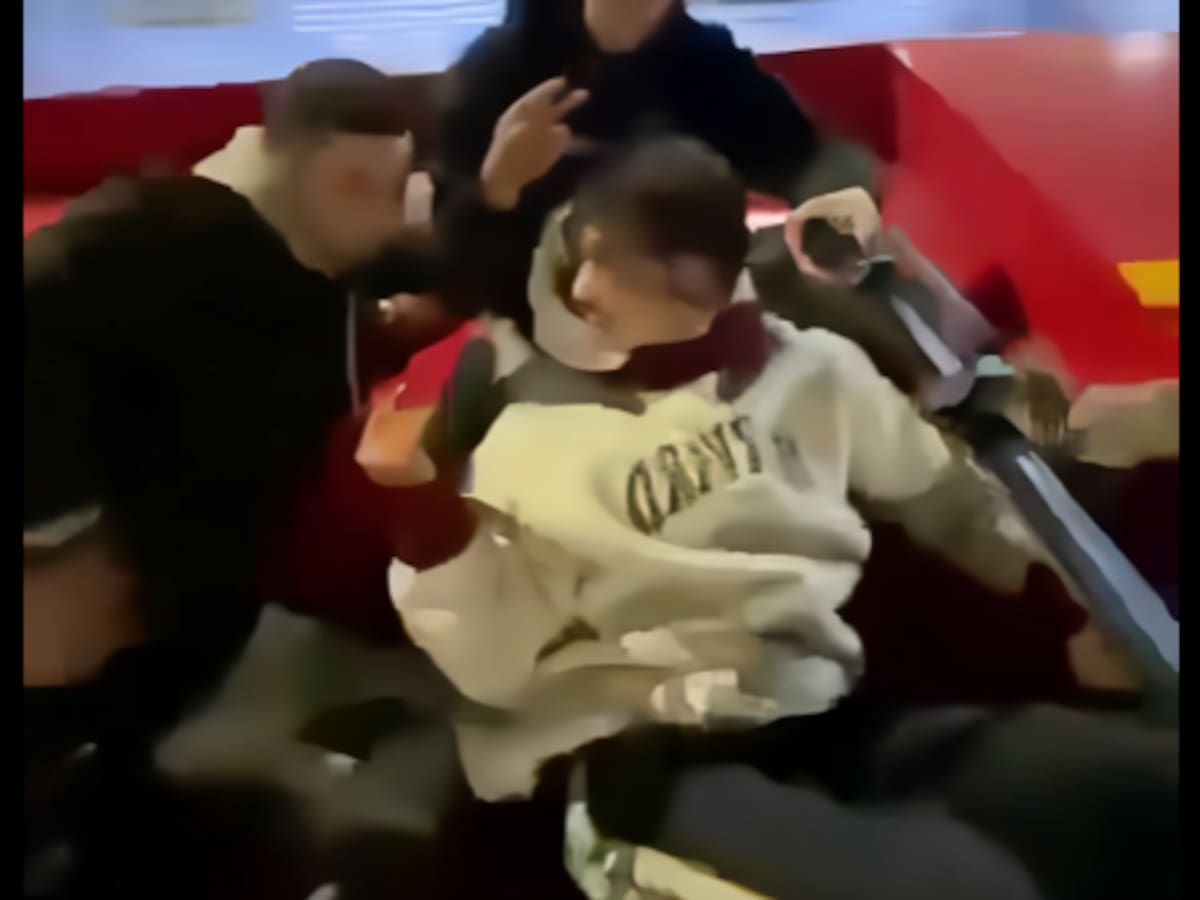 TransMilenio se pronuncia por video de jóvenes viajando en el techo de un articulado