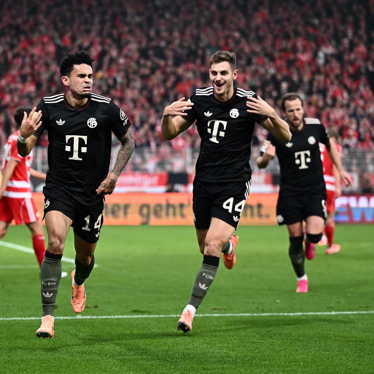 Gol de Luis Díaz en la Bundesliga: ¡Vea acá la espectacular anotación para el Bayern Múnich!