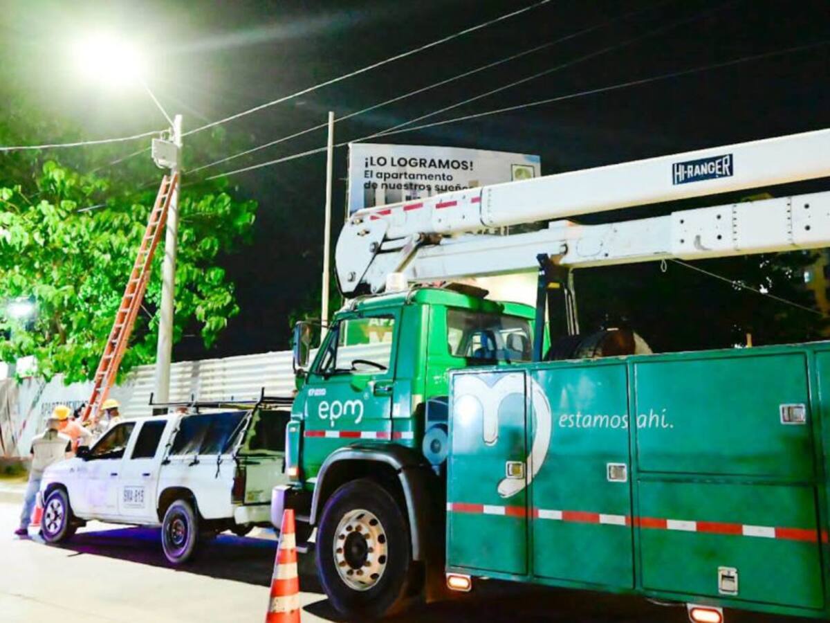 La Urbanización La India ya está totalmente iluminada