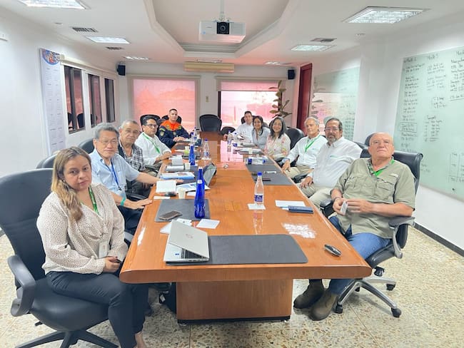Agencia Japonesa visita el Puerto de Santa Marta para enlazar proyectos de desarrollo