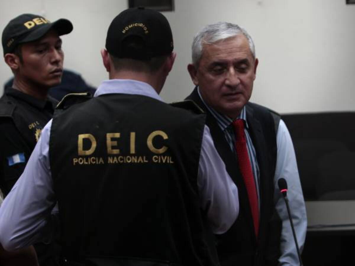 Otto Pérez Molina seguirá en la cárcel mientras se adelanta su juicio por corrupción