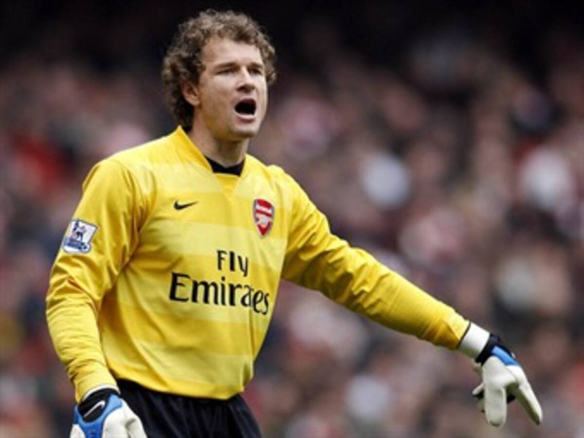 Jens Lehmann podría volver a la portería del Arsenal