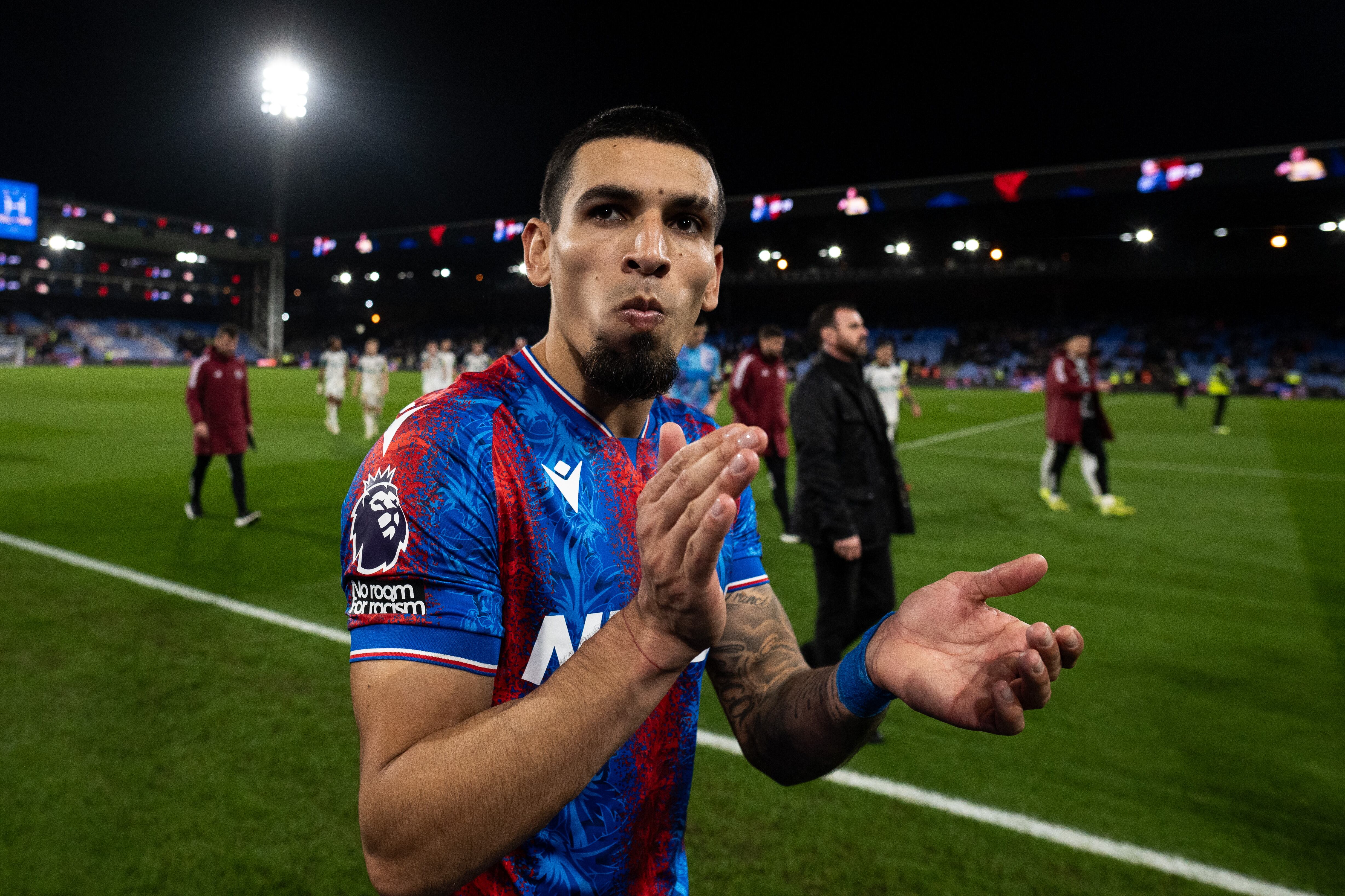Daniel Muñoz, lateral del Crystal Palace. (Photo by Sebastian Frej/MB Media/Getty Images)