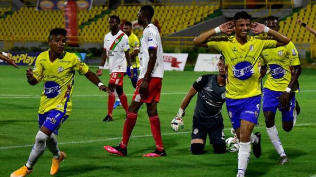 Los cabildantes anunciaron que citarán al alcalde William Dau y a los dueños del equipo para hablar de su futuro