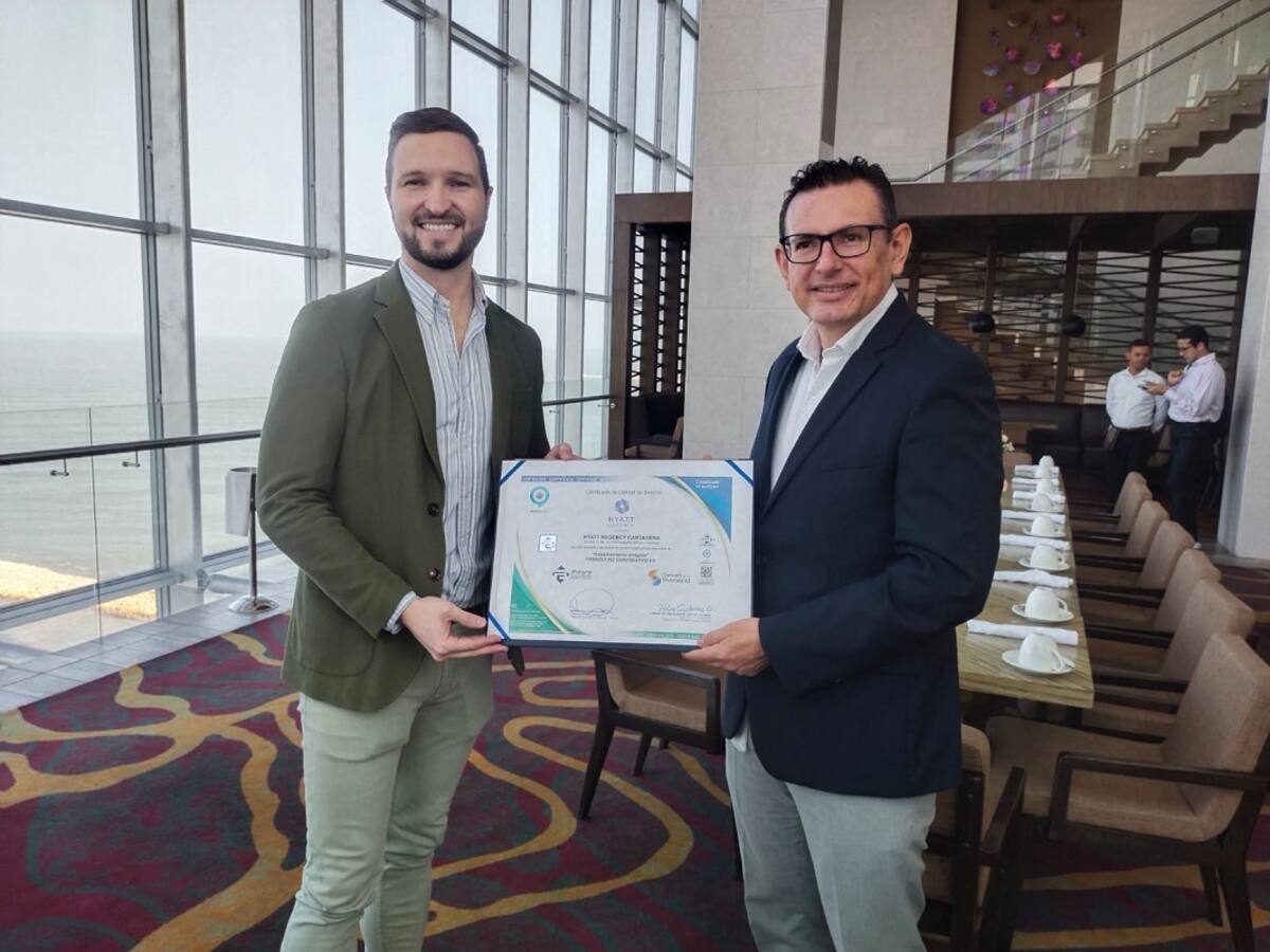 Hotel Hyatt Cartagena recibe certificación para atender a población LGBTI