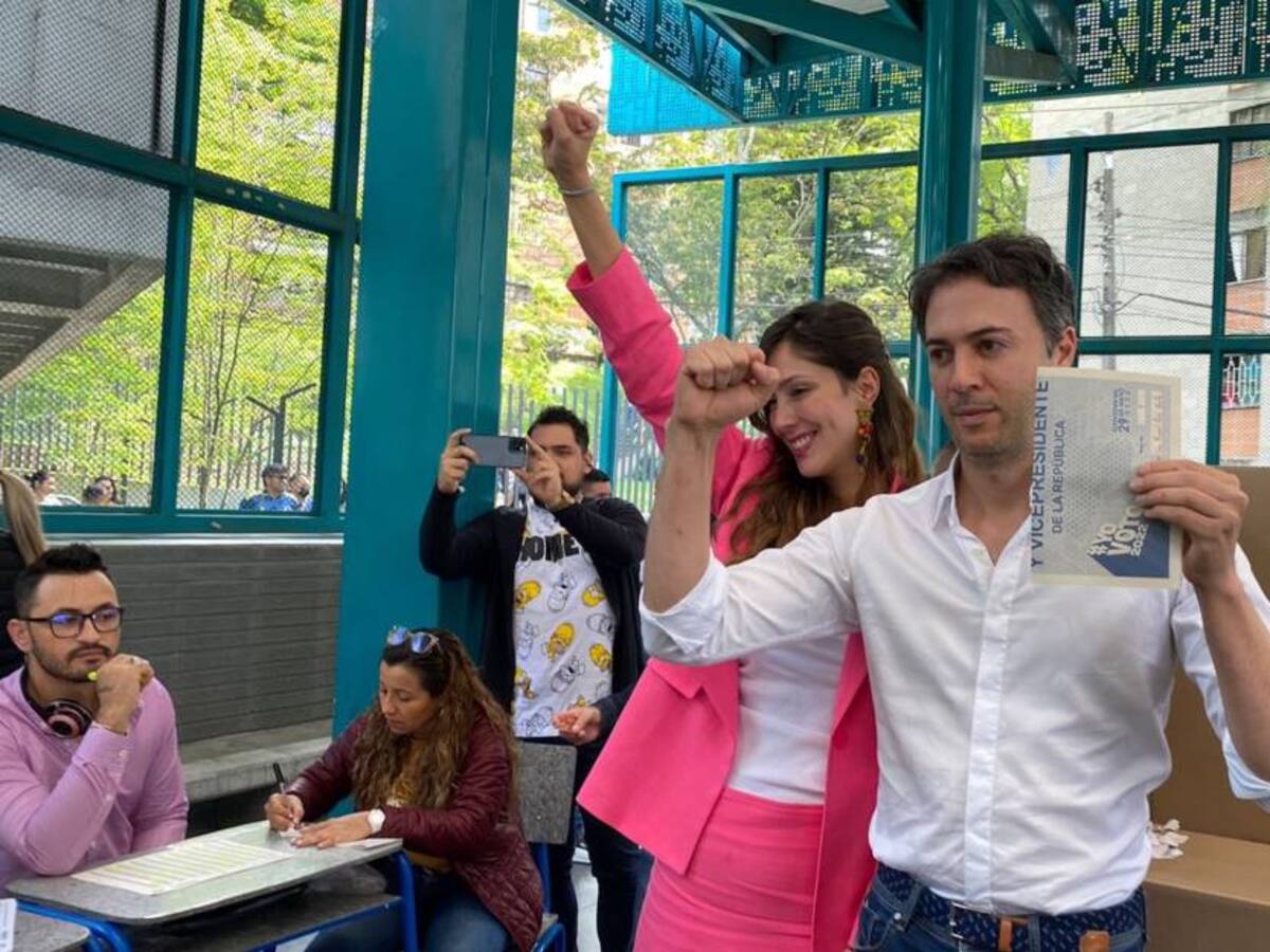 Si Retrepo sigue como alcalde tendrá sanciones judiciales y penales: Quintero