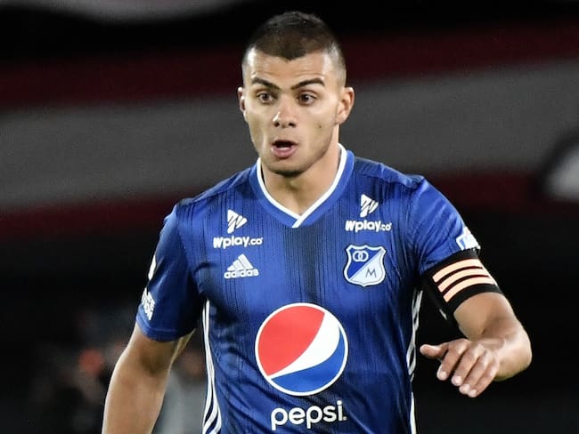 Novia de Jhon Duque pide menos insultos e hinchas de Millonarios estallan