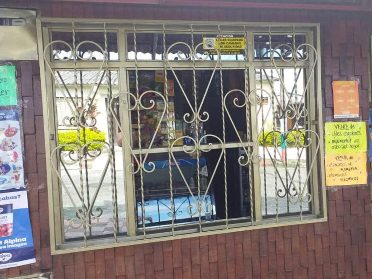 Tenderos en Armenia reportan disminución de ventas por paro nacional