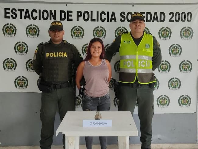 Mujer capturada por la Policía Metropolitana de Barranquilla./Policía Mebar