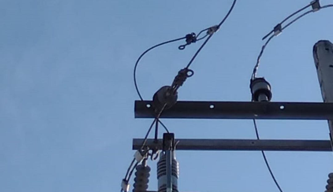 Delincuentes tomaron de manera ilegal 100 metros de cables del circuito Bayunca 3, en inmediaciones de la subestación Bayunca.