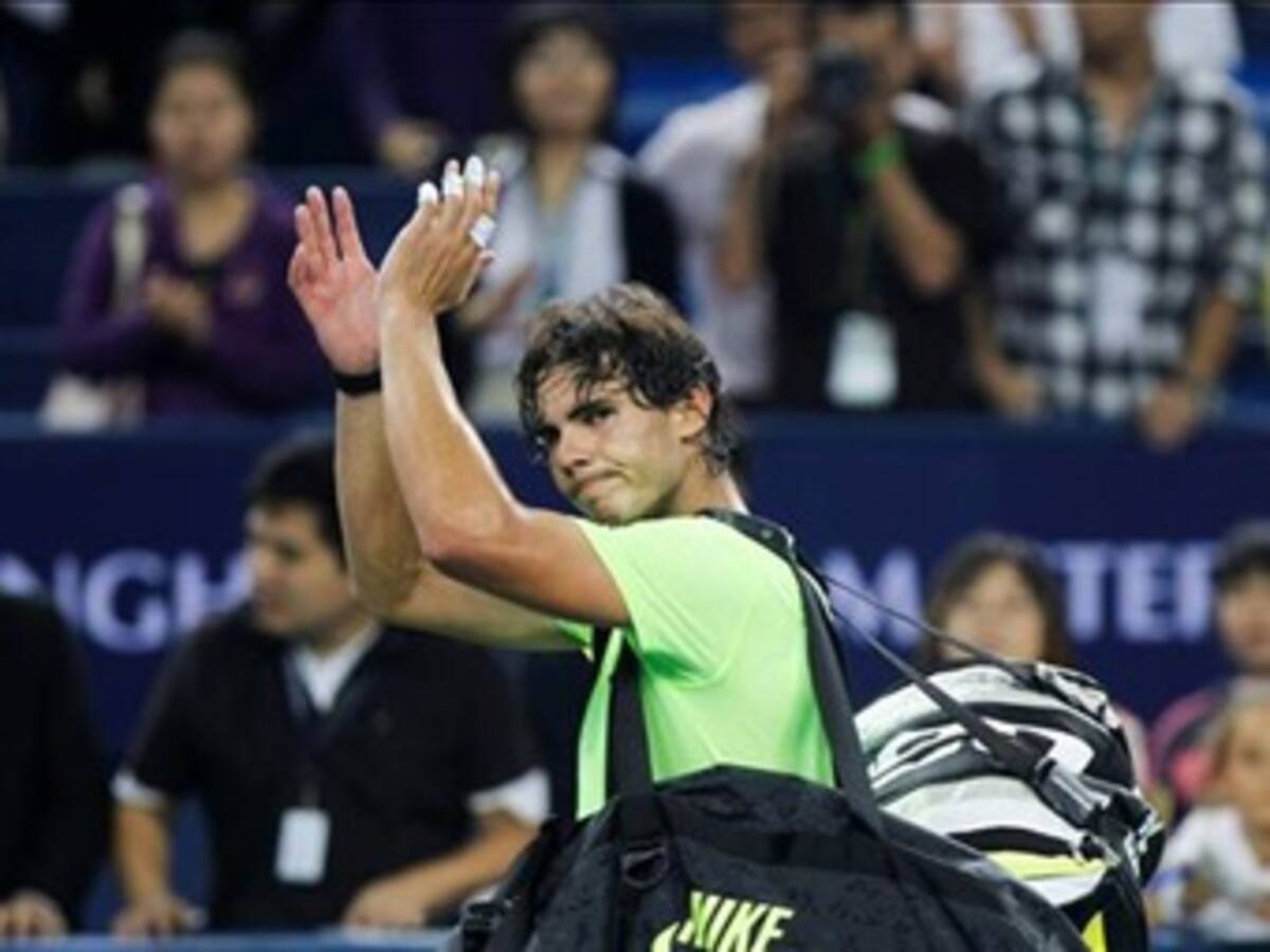 Nadal es eliminado en octavos de final y Federer avanza en el Masters de Shangai