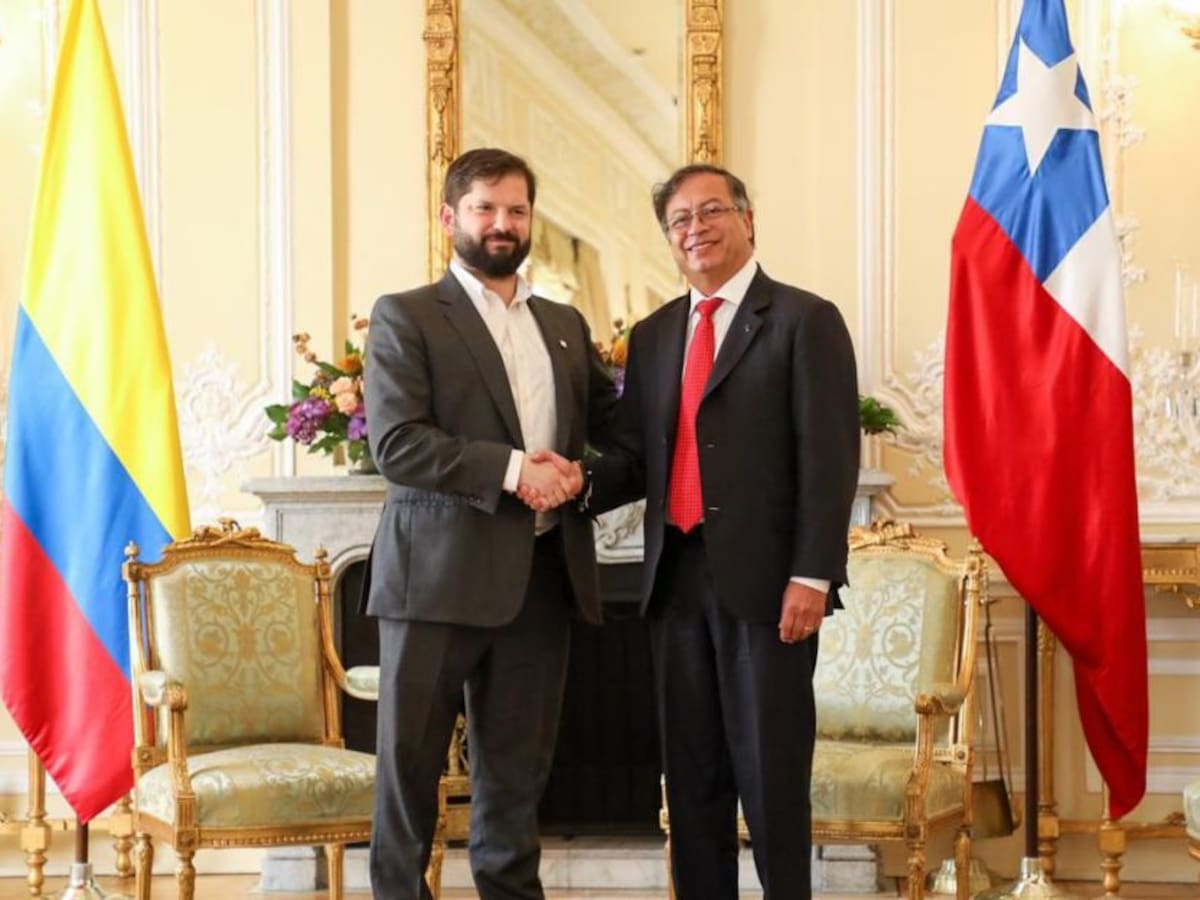 “Revivió Pinochet”, dijo Gustavo Petro tras el rechazo del plebiscito