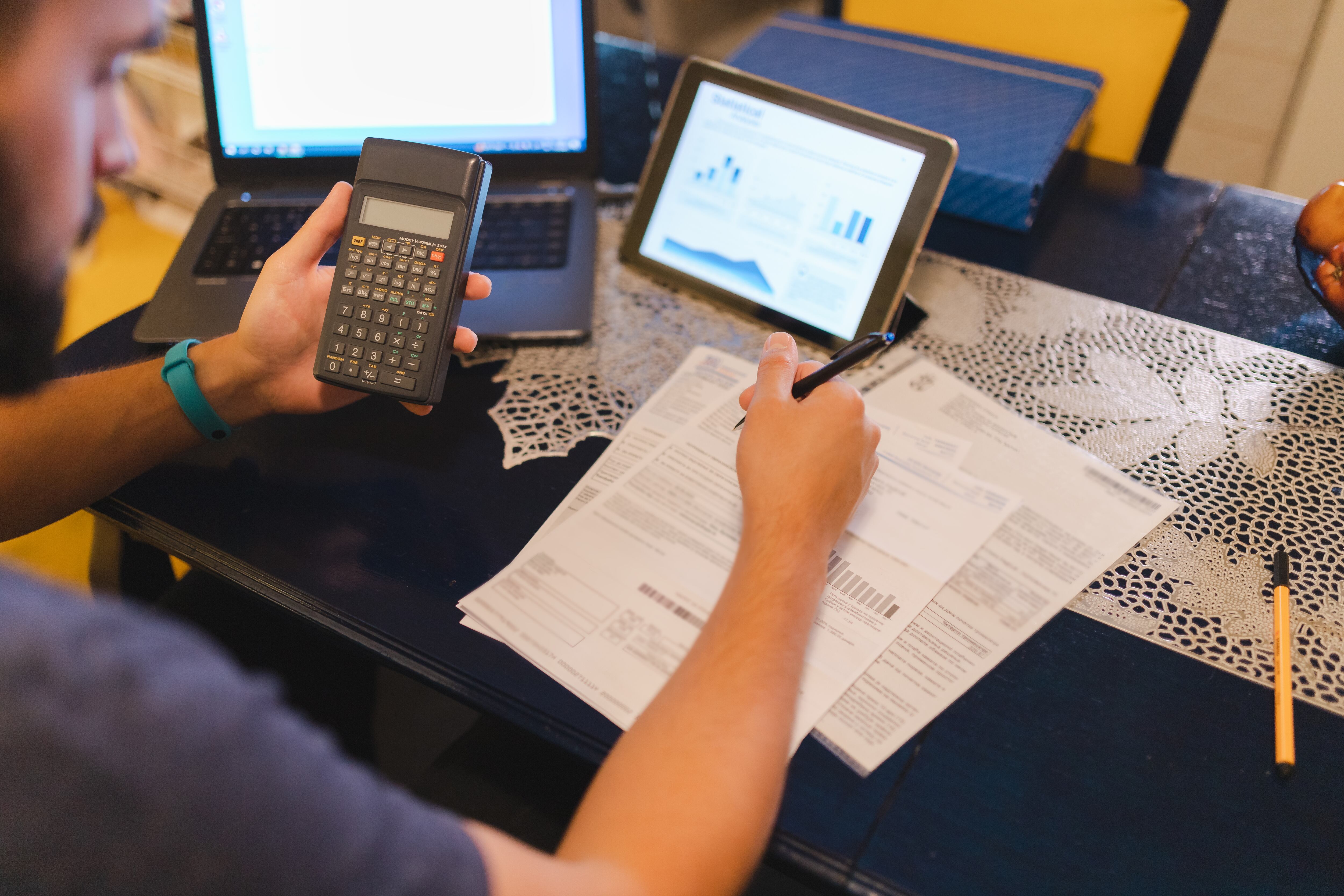 Declaración de renta 2024. Imagen de referencia vía Getty Images