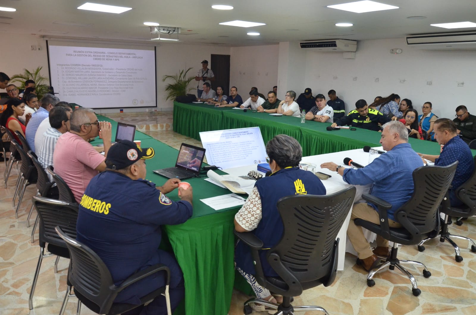 Ante esta emergencia, el mandatario huilense ratificó el respaldo y acompañamiento al gobierno municipal, autoridades y habitantes de Aipe.