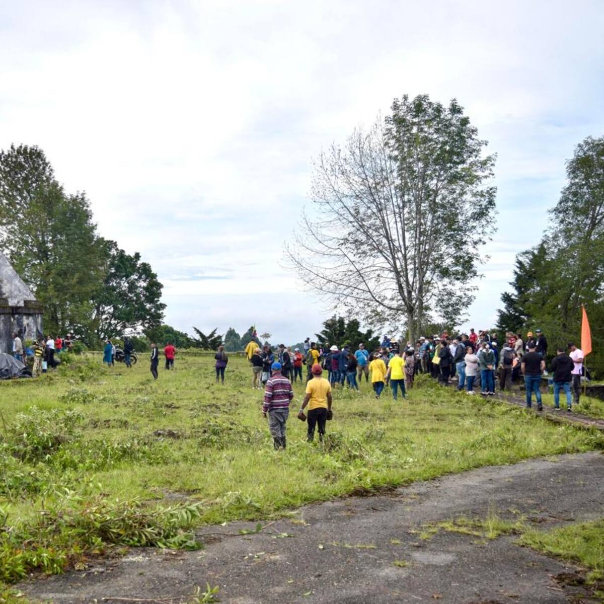 Campesinos provenientes de Risaralda ocuparon de forma irregular la antigua Posada Alemana, Quindío