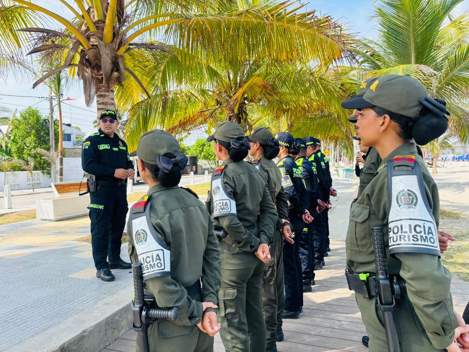 En las zonas más concurridas hay mayor presencia de policías. 