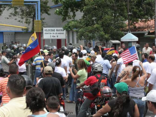 Canciller advierte de incremento de migración por elecciones en Venezuela