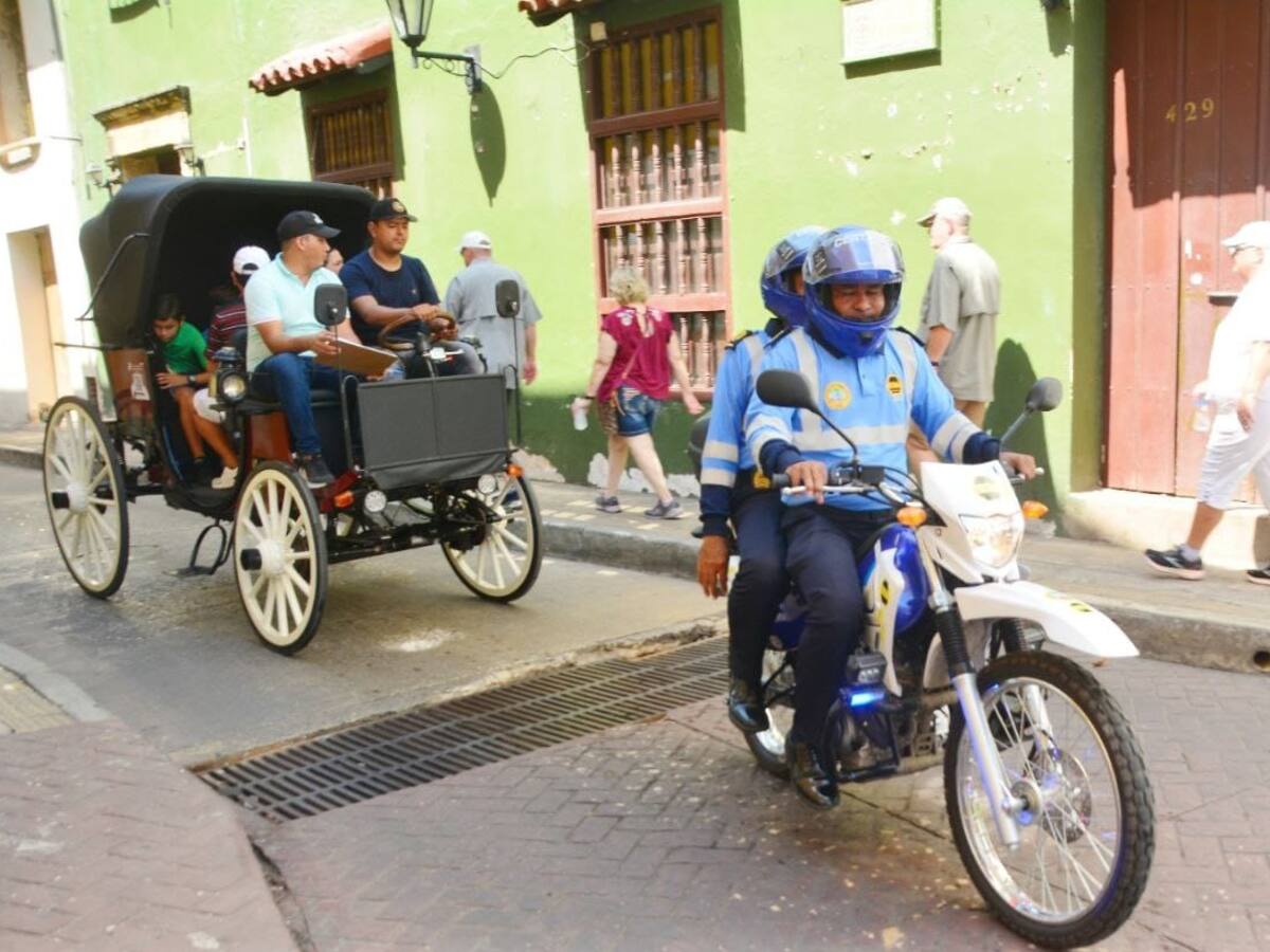 Se inician pruebas piloto de coche eléctrico en el Centro Histórico de Cartagena