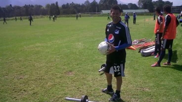 El uruguayo Tancredi regresó a entrenamientos tres meses después de la fractura de tibia y peroné