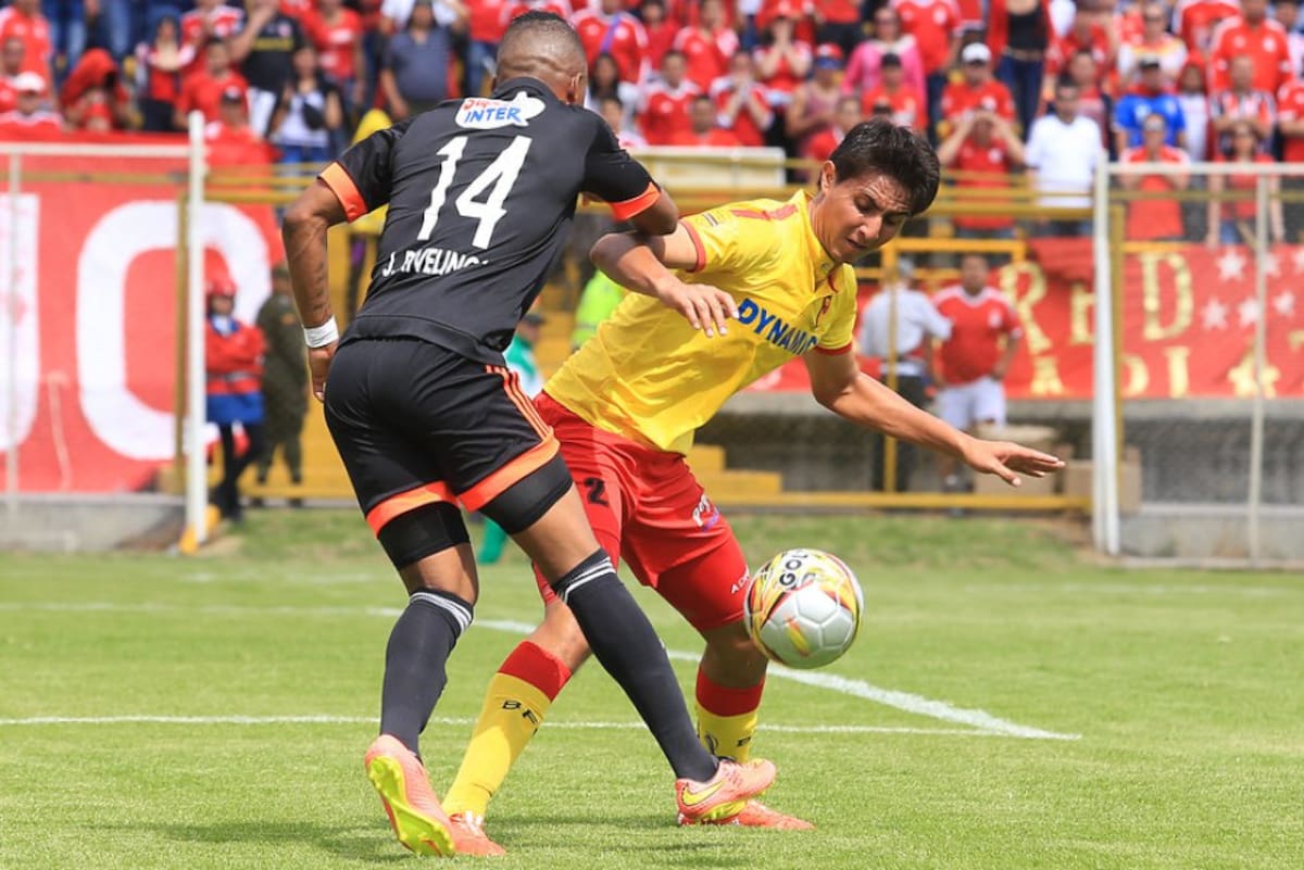 En el estadio Metropolitano de Techo, Bogotá venció 1- 0 al América en el marco de la fecha 07 del Torneo Águila 2016.