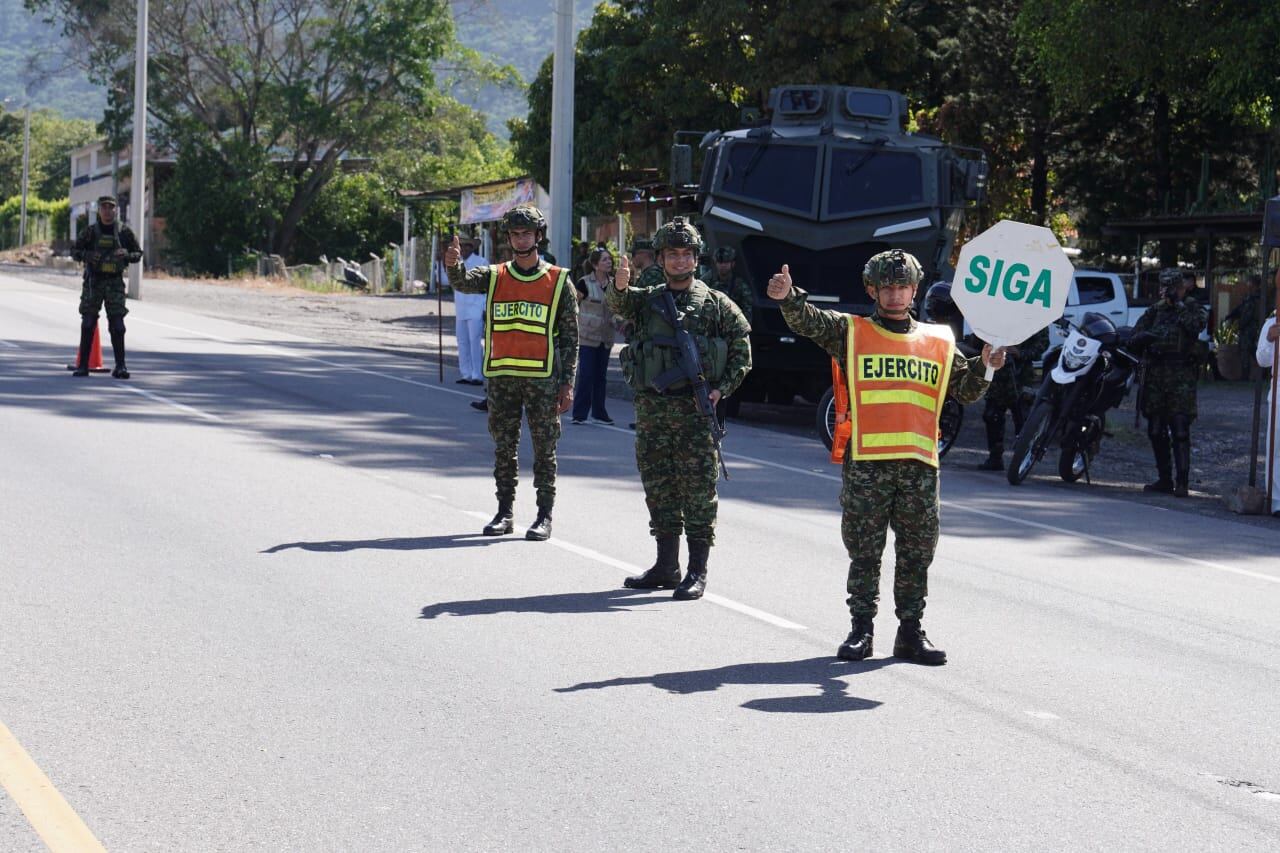 Autoridades militares redoblan presencia en vías por puente festivo / Foto Ejército
