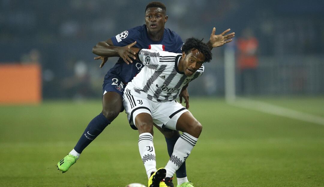 Juan Guillermo Cuadrado fue inicialista con la Juventus en Liga de Campeones.