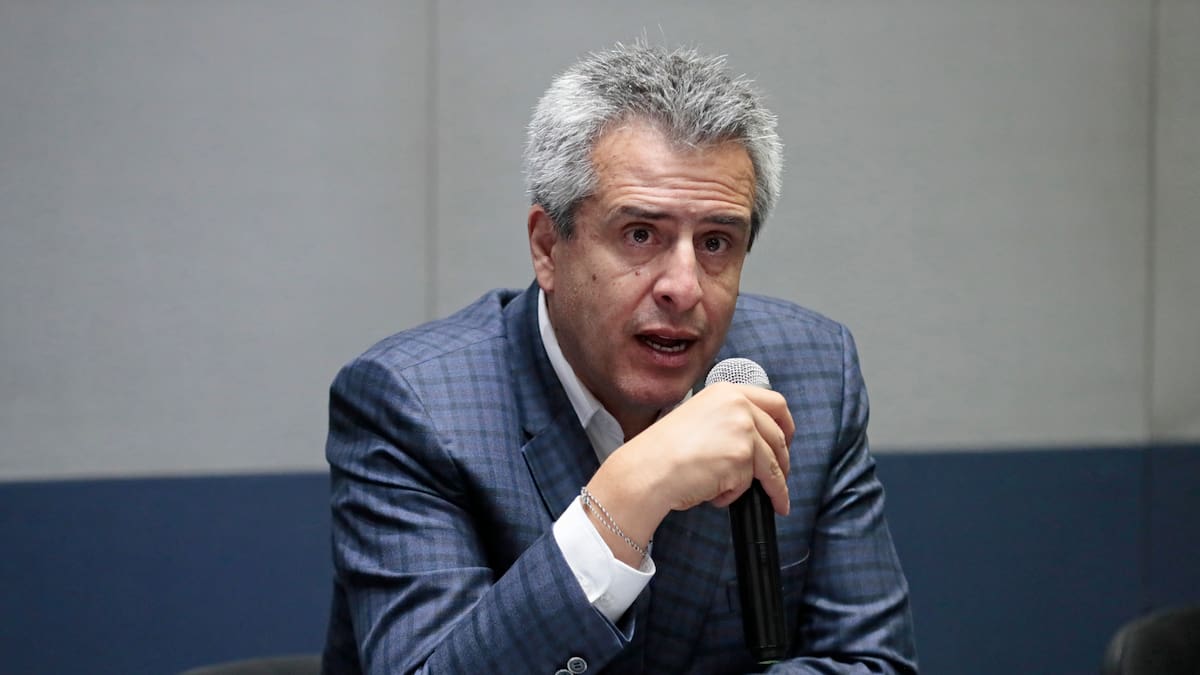 “No podemos arreglar los problemas afectando a los demás”: Luis F. Velasco sobre el paro