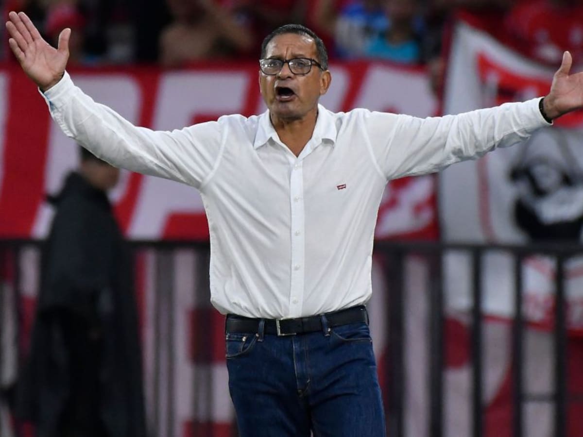 Pompilio Páez, a fondo: división en América y posible separación con Osorio